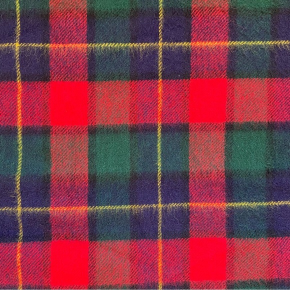 Vintage Burberrys’ Men’s Plaid Logo Patch 100% Wool Scarf - Picture 6 of 6